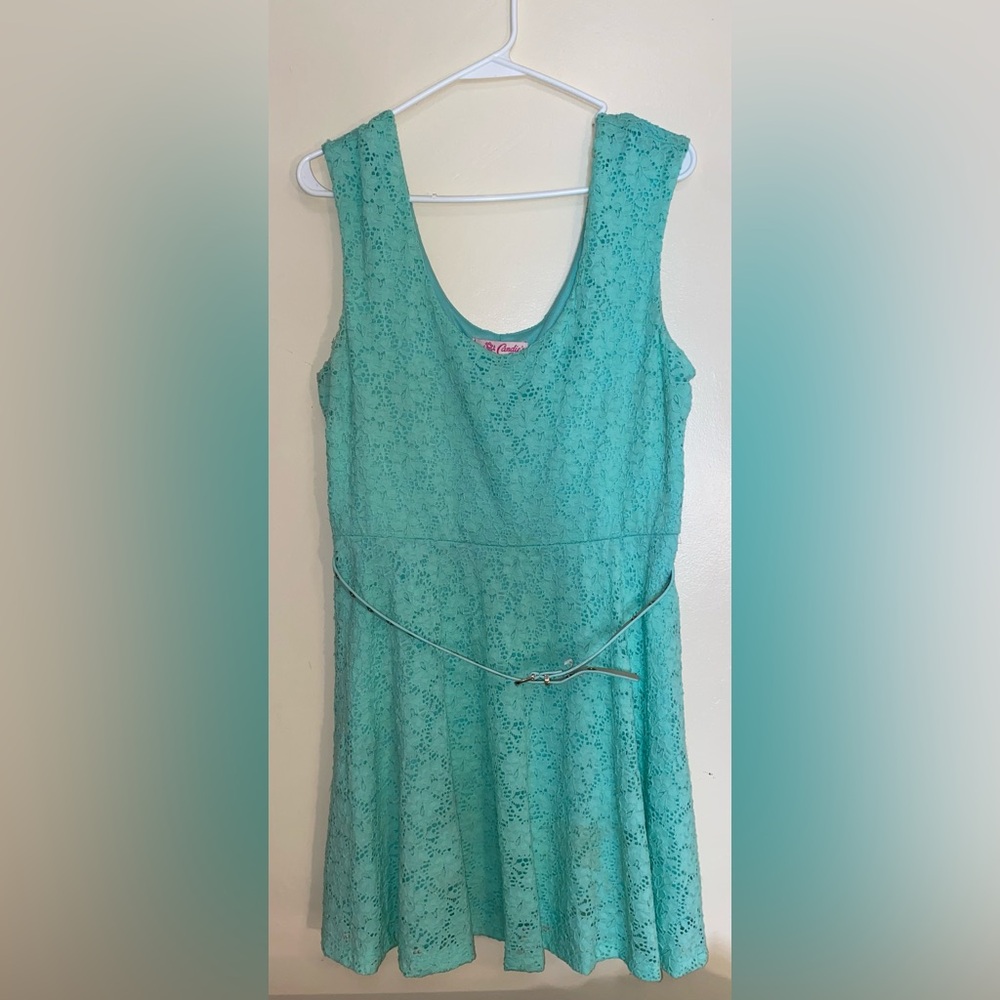 Candie's Women’s Mini Dress Mint Green Floral Stretch Scoop Neck Lace XL